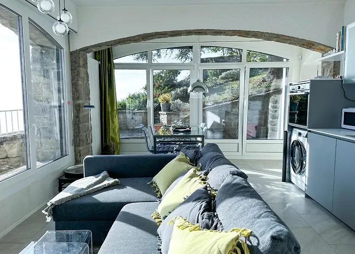 Casa de hóspedes Panoramic In The Vineyard,stunning Views Of And Alps